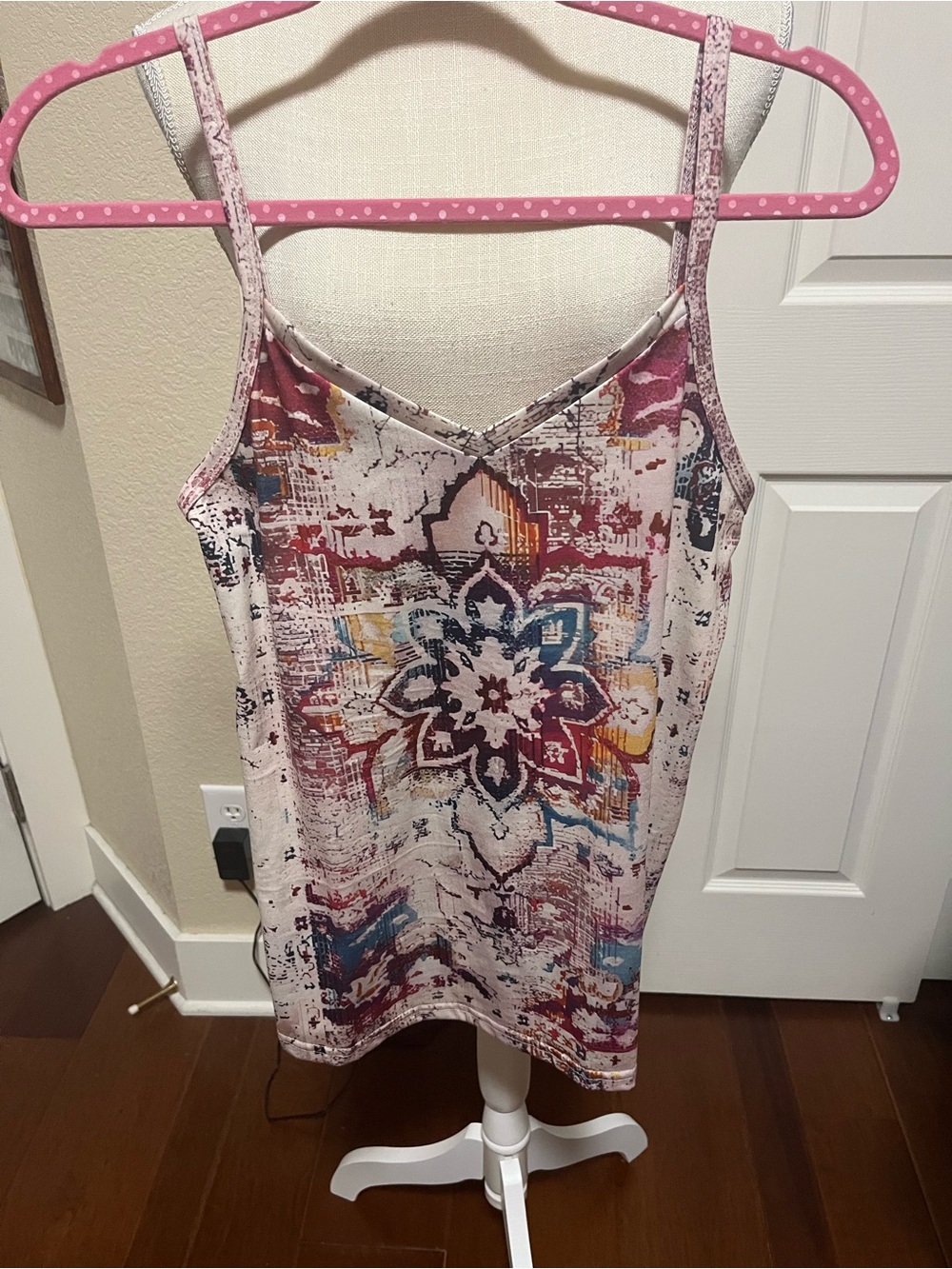 Sleeveless Floral Medallion Print Tank Top - Pink Multi